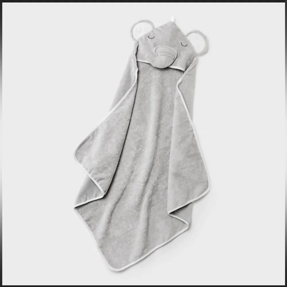 CLOUD ISLAND | HOODED ELEPHANT TOWEL